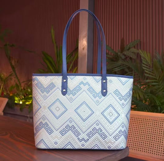 Zhuang | Loom Handmade Zhuang Brocade Tote Bag Intangible Cultural Heritage Pattern Large Capacity Fashion Women's Bag