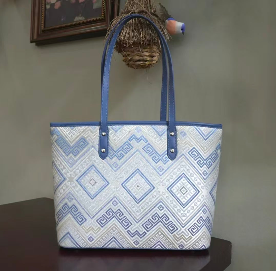 Zhuang | Loom Handmade Zhuang Brocade Tote Bag Intangible Cultural Heritage Pattern Large Capacity Fashion Women's Bag