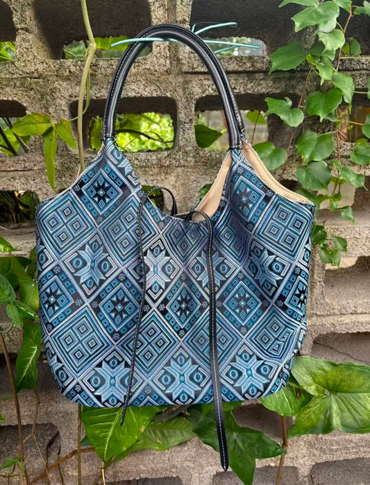 Zhuang | Loom Handmade Zhuang Brocade Dragon Beard Bag Multicolor Totem Intangible Cultural Heritage Handbag Retro Fashion Large Capacity Women's Bag